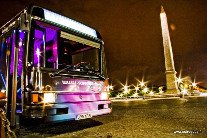 Le bus Place de la Concorde (Photographie non contractuelle)